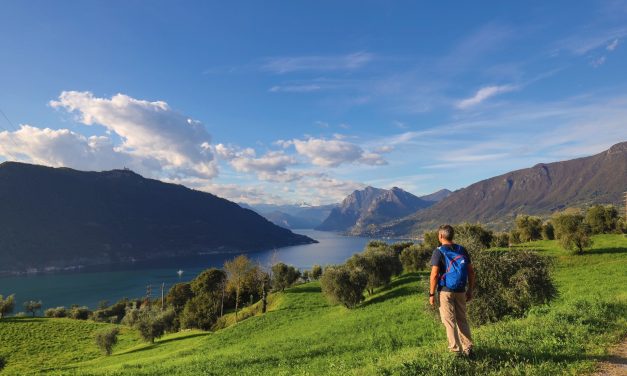 Fra Brescia e il lago di Garda: 5 cammini imperdibili per chi predilige la camminata lenta